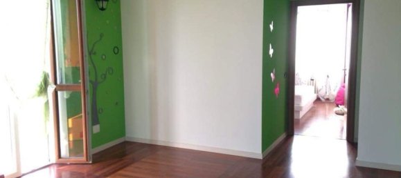2 bedrooms Apartment in Novate Milanese, Italy No. 357939 2