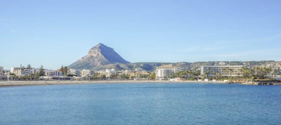 Villa de 4 dormitorios en Alicante, Spain No. 67083 43