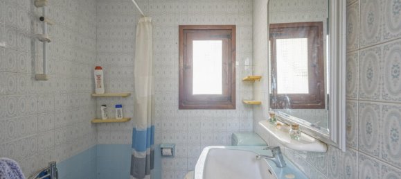 Villa de 4 dormitorios en Alicante, Spain No. 67083 24