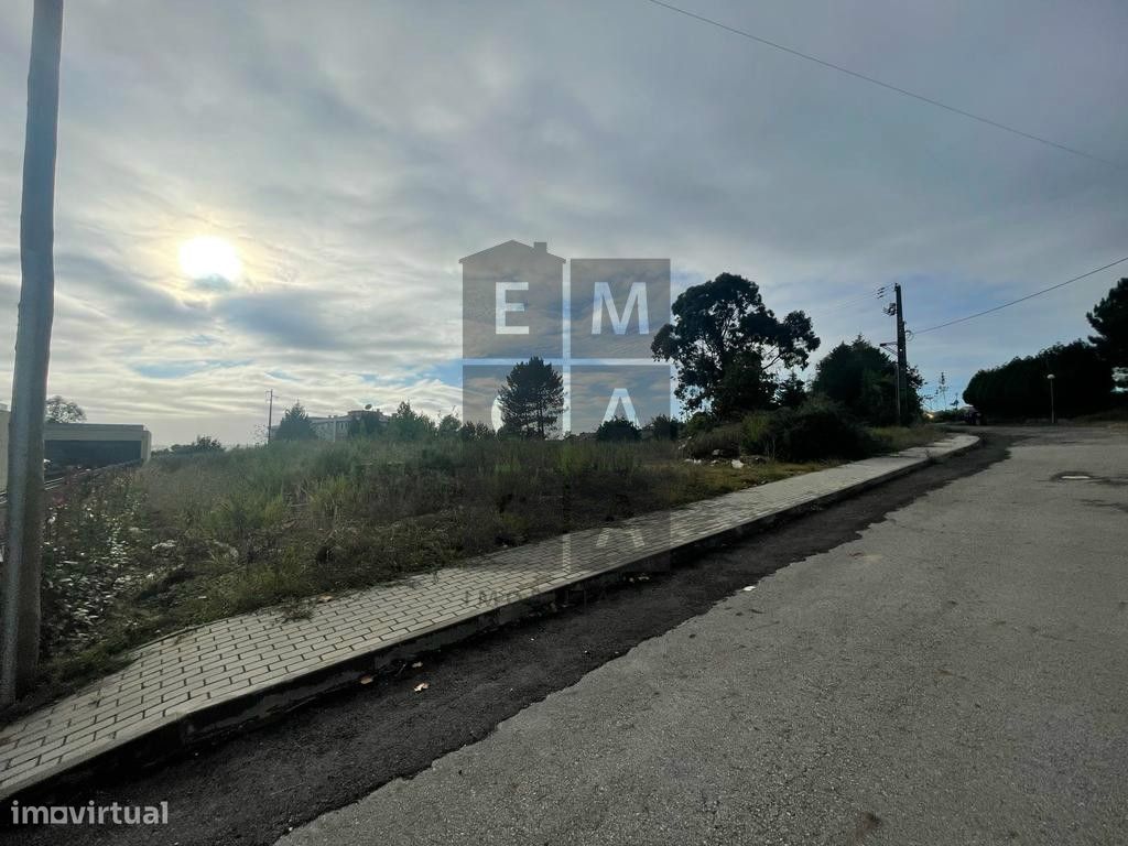 3228m² Land in Oliveira de Azemeis, Portugal No. 73608