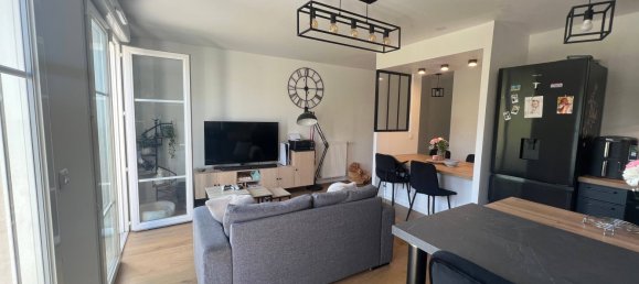 Квартира с 2 спальнями в Ганьи, Франция № 327036 2