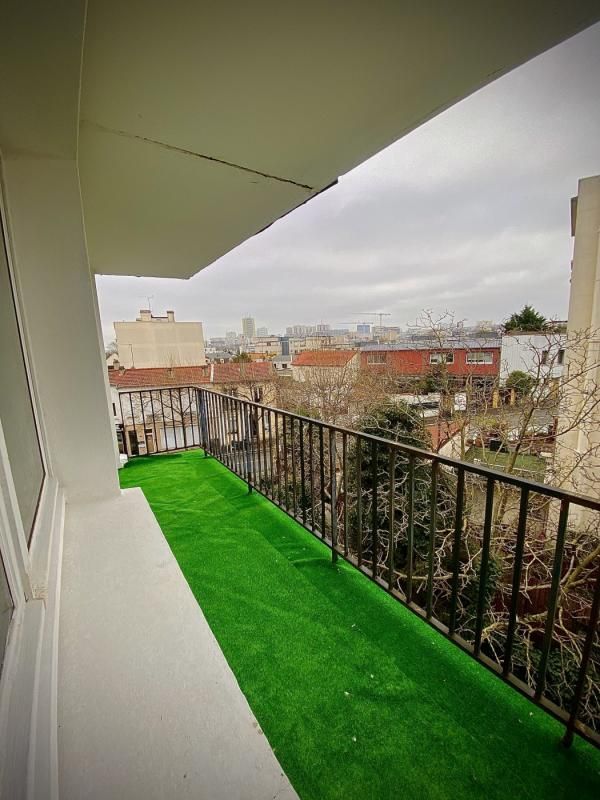 1 bedroom Apartment in Montreuil, France No. 116497