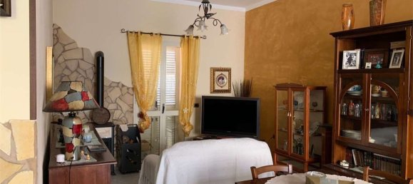 Дуплекс с 7 комнатами в Ното, Италия № 115430 10