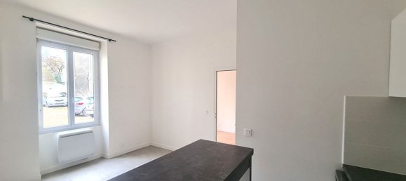 1 bedroom Apartment in Ivry-sur-Seine, France No. 162308 4