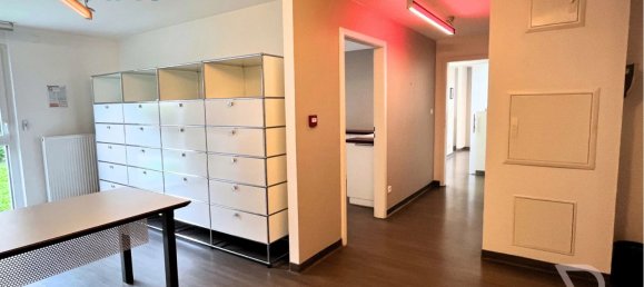 3-salle Appartement à Wintzenheim, France No. 215213 3