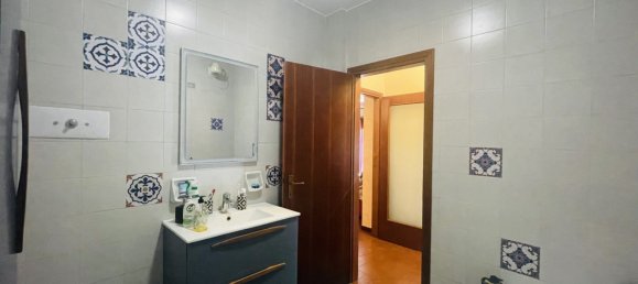 2 bedrooms Apartment in Padua, Italy No. 290967 13