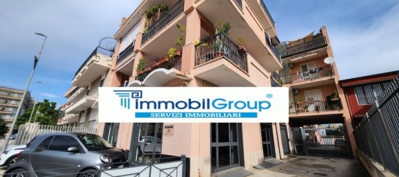 283m² Commercial property in Santa Maria Capua Vetere, Italy No. 80637 4