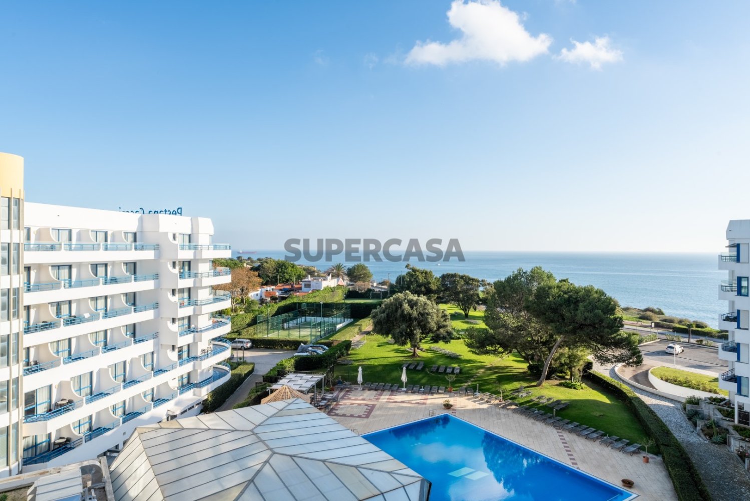 2 bedrooms Apartment in Cascais, Portugal No. 331574