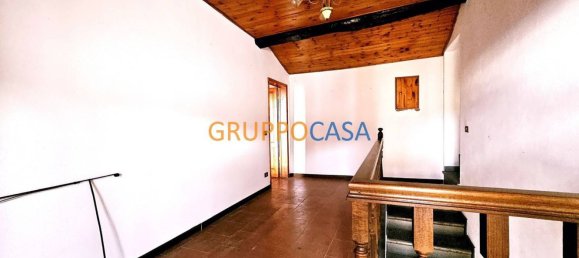 Дом с 4 комнатами в Пеша, Италия № 175258 35