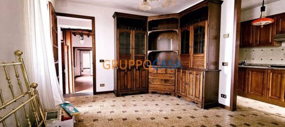 Дом с 4 комнатами в Пеша, Италия № 175258 20