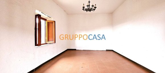 Дом с 4 комнатами в Пеша, Италия № 175258 7