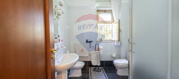 Casa de 16 habitaciónes en Mascalucia, Italy No. 102539 8