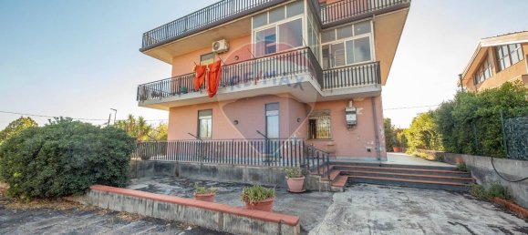 Casa de 16 habitaciónes en Mascalucia, Italy No. 102539 40