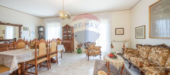 Casa de 16 habitaciónes en Mascalucia, Italy No. 102539 3