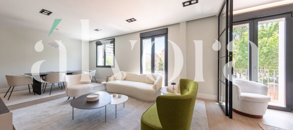 3 bedrooms Apartment in Madrid, Spain No. 152276 4