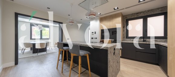 3 bedrooms Apartment in Madrid, Spain No. 152276 18