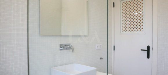 Вилла с 8 спальнями в Вила Нова де Касела, Португалия № 76501 9