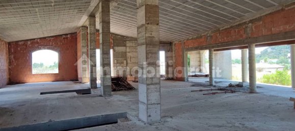 342m² Commercial property in Tertenia, Italy No. 51566 9