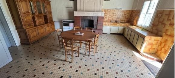 Casa de 3 dormitorios en Charente-Maritime, France No. 319856 3