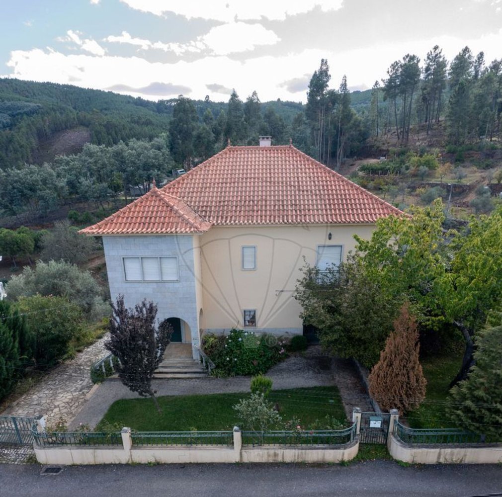 4 chambres Maison à Silvares, Portugal No. 32191