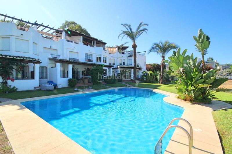 3 bedrooms Townhouse in Marbella, Spain No. 117988