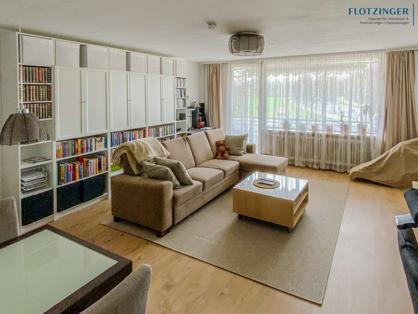 Apartamento de 3 dormitorios en Munich, Germany No. 239970