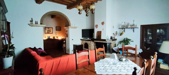 7 rooms Apartment in Campagnatico, Italy No. 255479 10