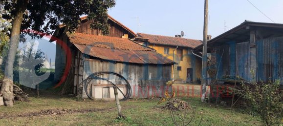 4 bedrooms House in Locate di Triulzi, Italy No. 329365 18