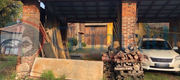 4 bedrooms House in Locate di Triulzi, Italy No. 329365 16