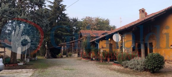 4 bedrooms House in Locate di Triulzi, Italy No. 329365 38