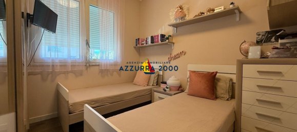 4 rooms Apartment in Pisa, Italy No. 260523 11