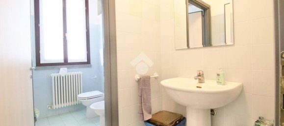 73m² Office in Reggio Emilia, Italy No. 371698 18