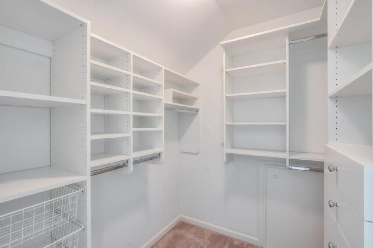 7 bedrooms House in Cumming, USA No. 426810