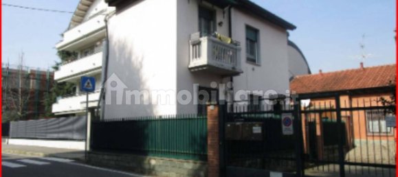 1 bedroom Apartment in Monza, Italy No. 379985 3