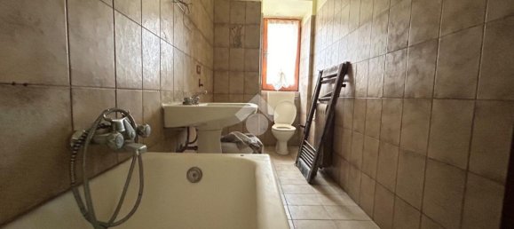 5 rooms Apartment in Cerete, Italy No. 132502 13