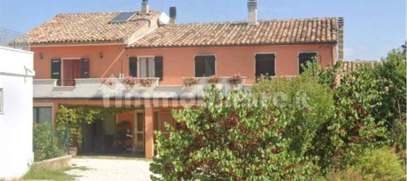 4 bedrooms Apartment in Urbino, Italy No. 265459 11