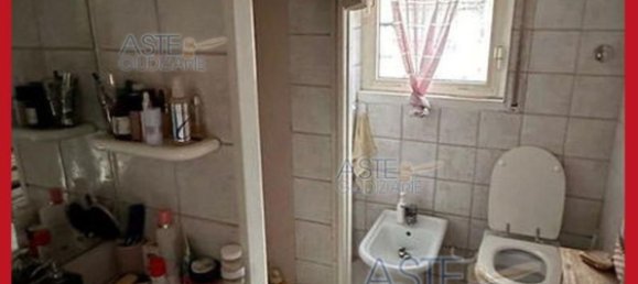 5 bedrooms Apartment in Rome, Italy No. 330874 11