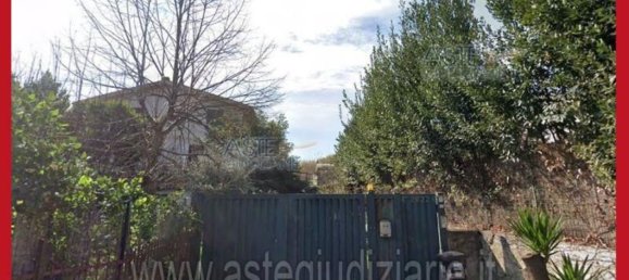 5 bedrooms Apartment in Rome, Italy No. 330874 23