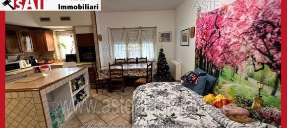 5 bedrooms Apartment in Rome, Italy No. 330874 32