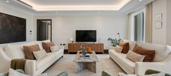 3 bedrooms Apartment in London, United Kingdom No. 13145 8