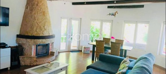 3 Schlafzimmer Haus in Mexilhoeira Grande, Portugal, Nr. 30437 2