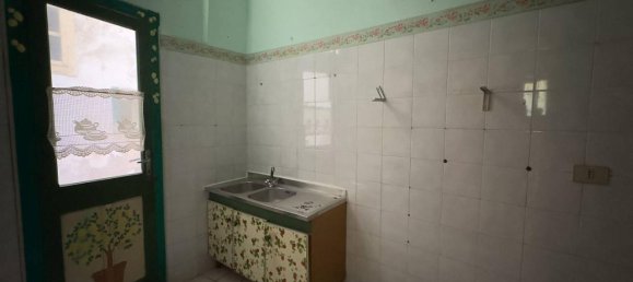 5-salle Appartement à Cagliari, Italy No. 38721 4