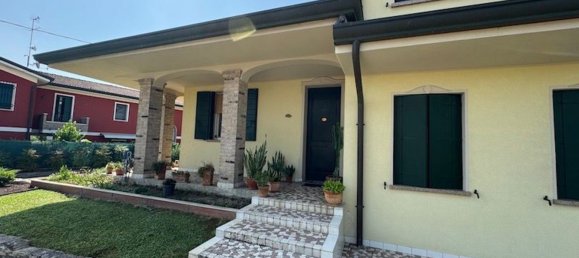 6-Zimmer Villa in Sant'Angelo di Piove di Sacco, Italy, Nr. 141130 24