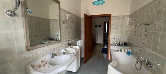 6-Zimmer Villa in Sant'Angelo di Piove di Sacco, Italy, Nr. 141130 20