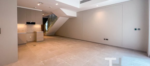 Villa de 2 dormitorios en Meydan, UAE No. 94531 3