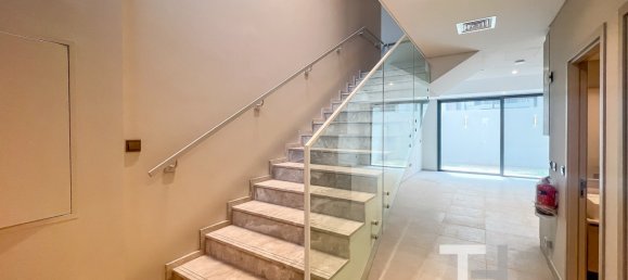 Villa de 2 dormitorios en Meydan, UAE No. 94531 7