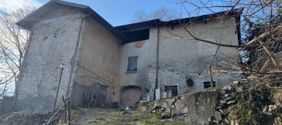 360m² Building in Valbrona, Italy No. 113715 15