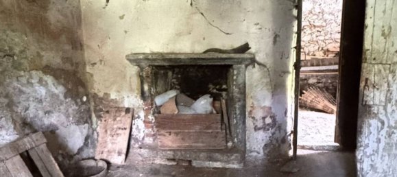 360m² Building in Valbrona, Italy No. 113715 28