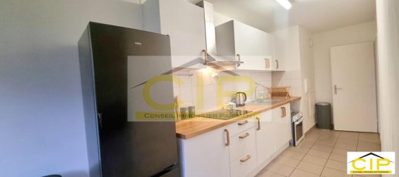 2 bedrooms Apartment in Paris, France No. 170375 12