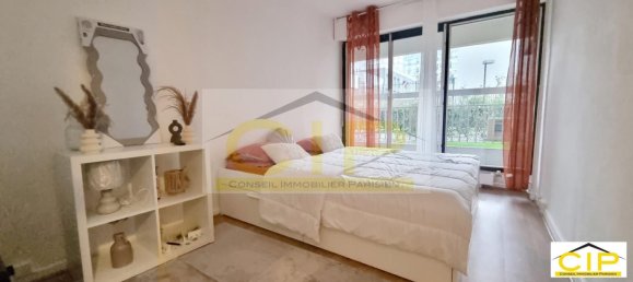 2 bedrooms Apartment in Paris, France No. 170375 15